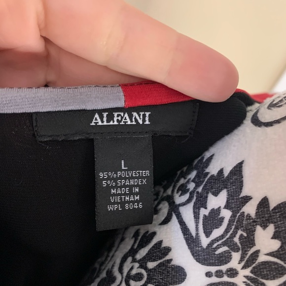 Alfani, Ladies Multi Color- Abstract Blouse, size Lg. - Picture 7 of 10